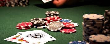 GIM88 kasino meja permainan baccarat dan blackjack dengan tampilan profesional dan interaktif